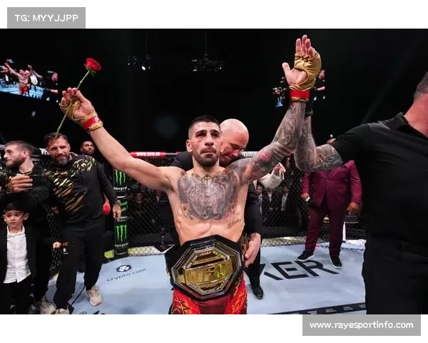 霍洛威对托普里亚处境表示感同身受