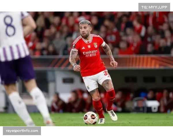 战术分析:图卢兹失利根源揭示,中场失去球权后转换防守组织混乱